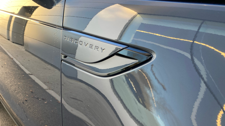 Land Rover Discovery 3.0 D350 Dynamic SE 5dr Auto Diesel Station Wagon